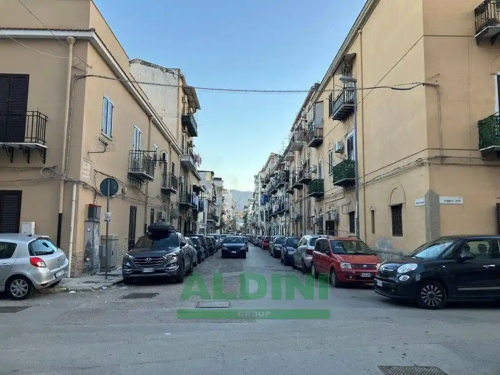 Appartamento in vendita a Palermo