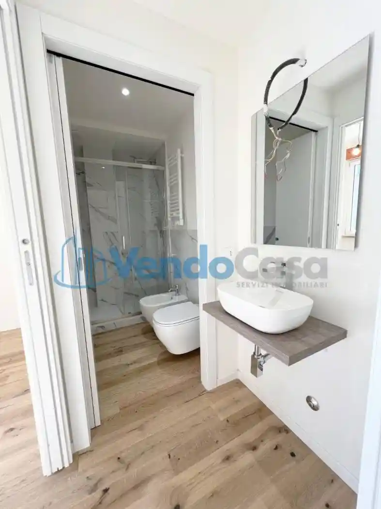 Bilocale via Lorenzo di Credi 10, Monte Rosa - Lotto, Milano - foto 5