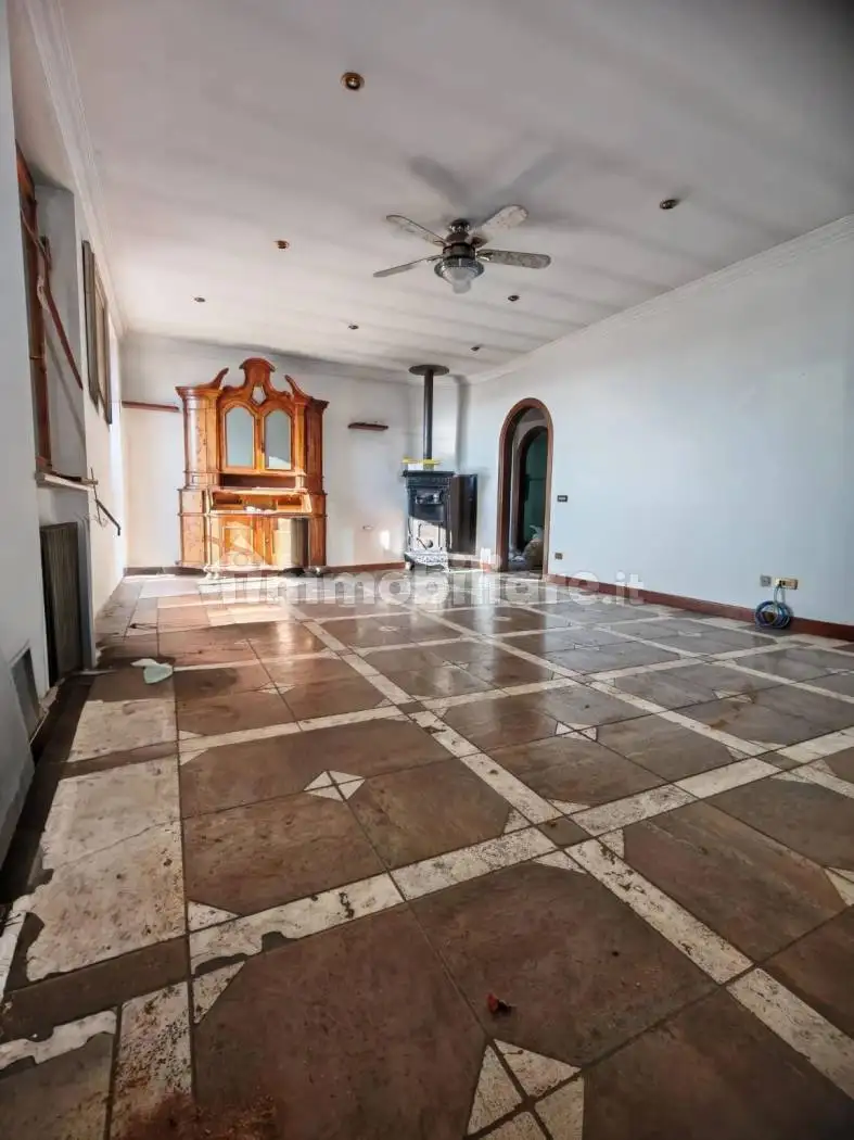 Quadrilocale via Tordera Superiore 3, Centro, Casale Litta - foto 4