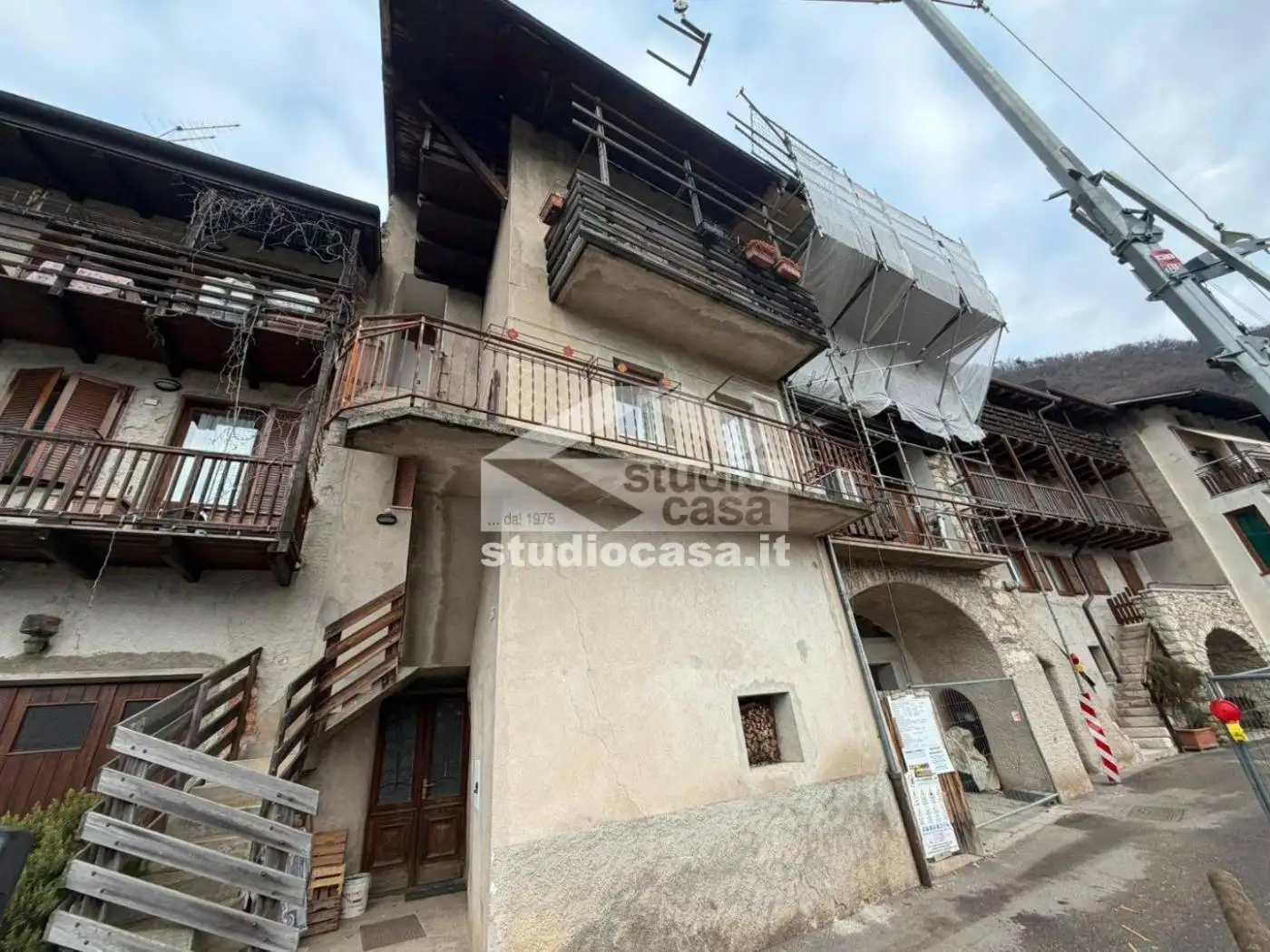 Casa indipendente in vendita a Cimone