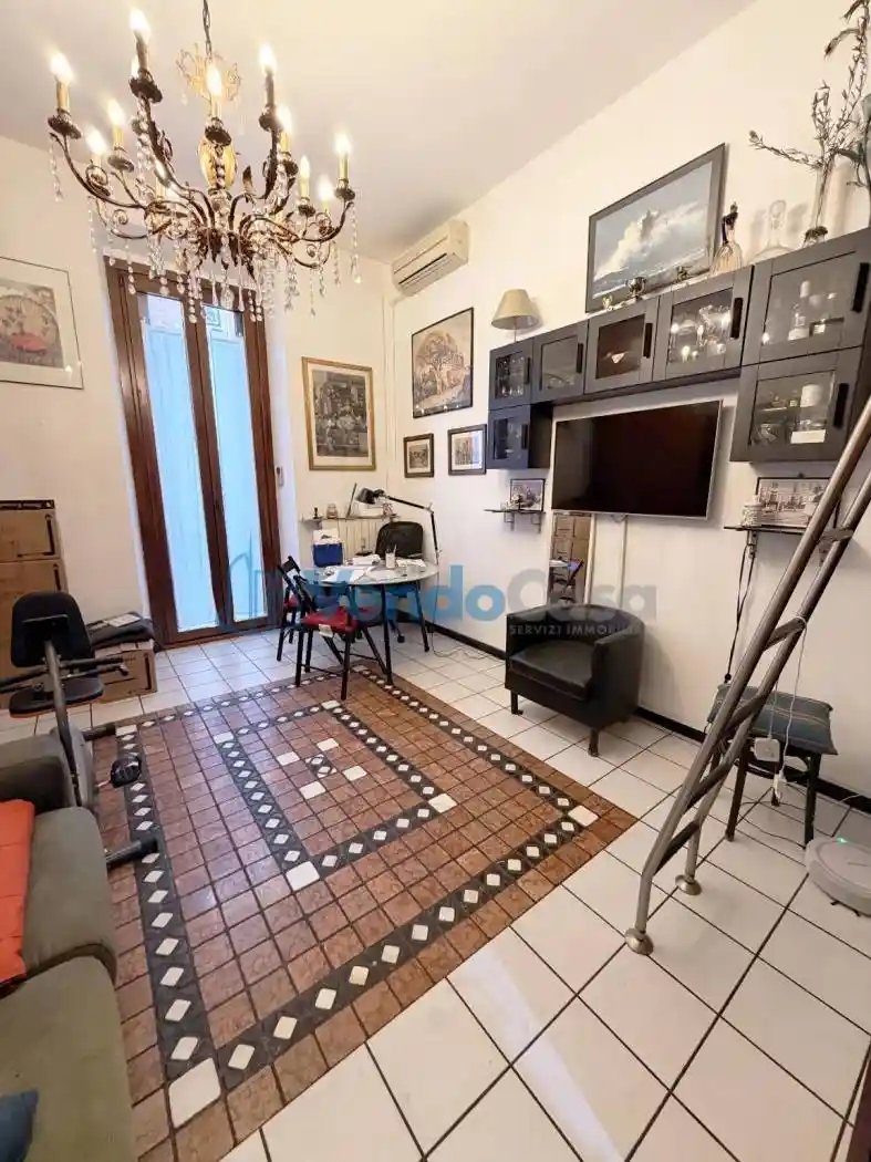 Trilocale via Curtatone 21, Quadronno - Crocetta, Milano - foto 3