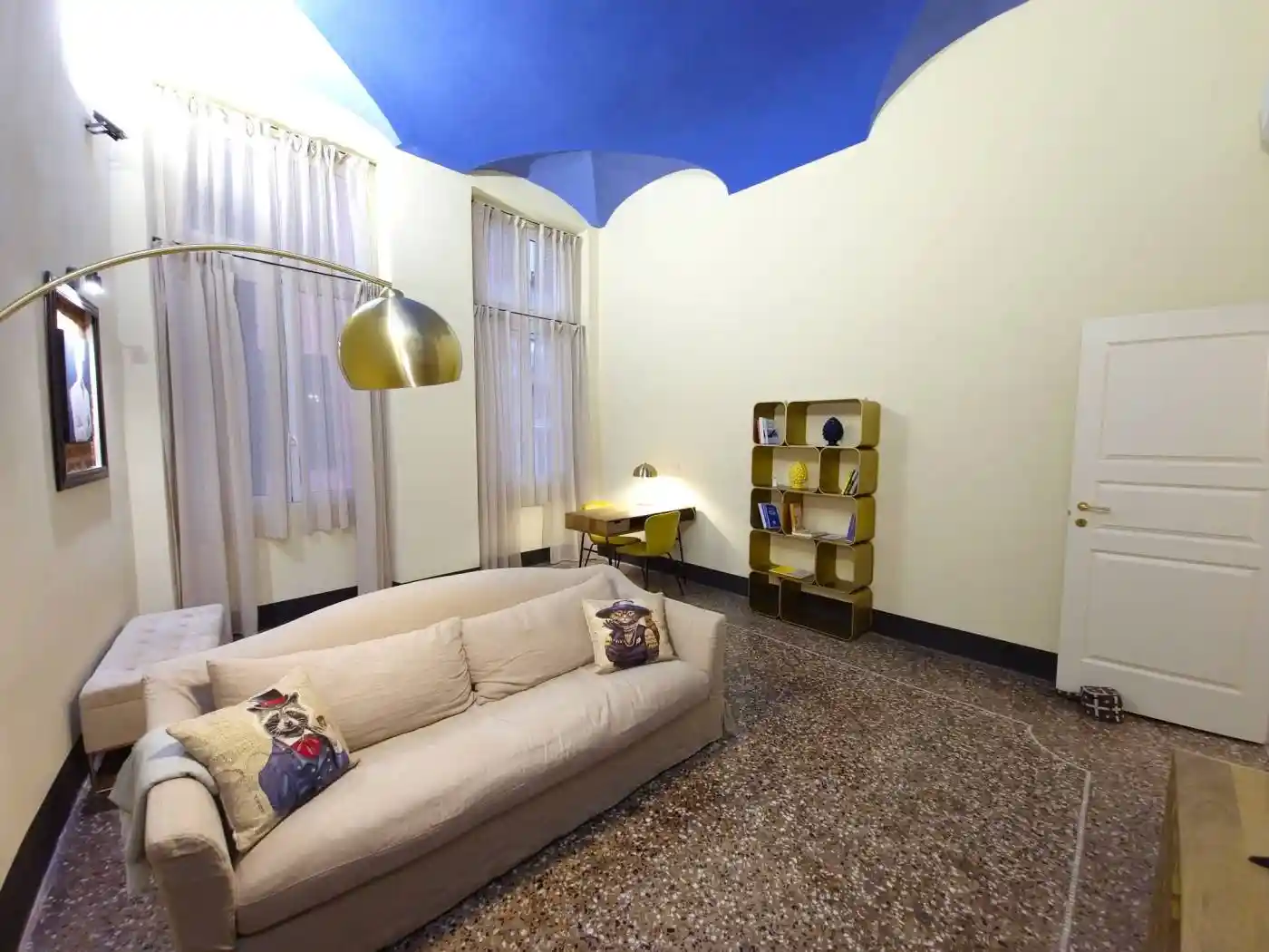 Quadrilocale via dei Giustiniani 26, Molo, Genova - foto 3