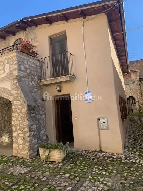 Appartamento in affitto a Massa d'Albe