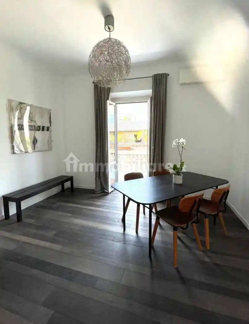 Trilocale via Giuseppe Parini 15, Porta Nuova, Milano - foto 3