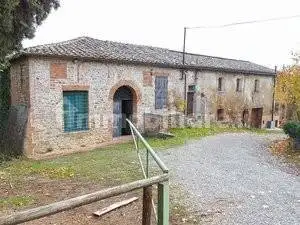 Villa in asta a Castelnuovo Berardenga