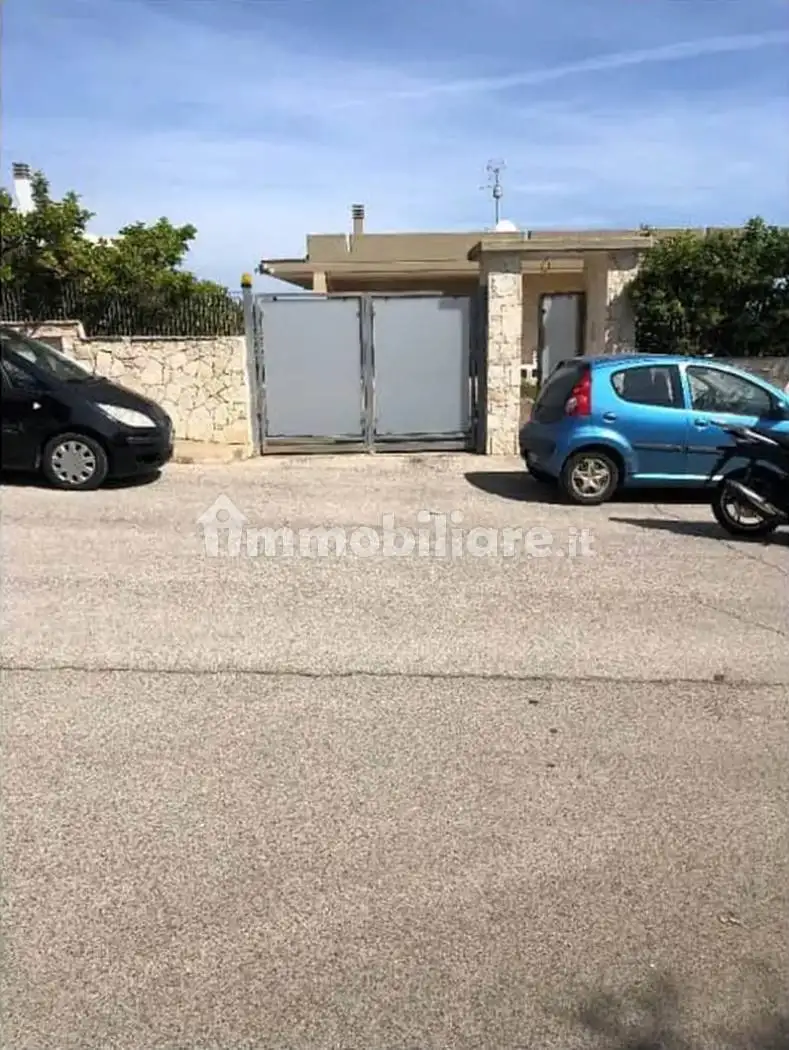 Villa all'asta via Alcide de Gasperi snc, Cellamare - foto 4