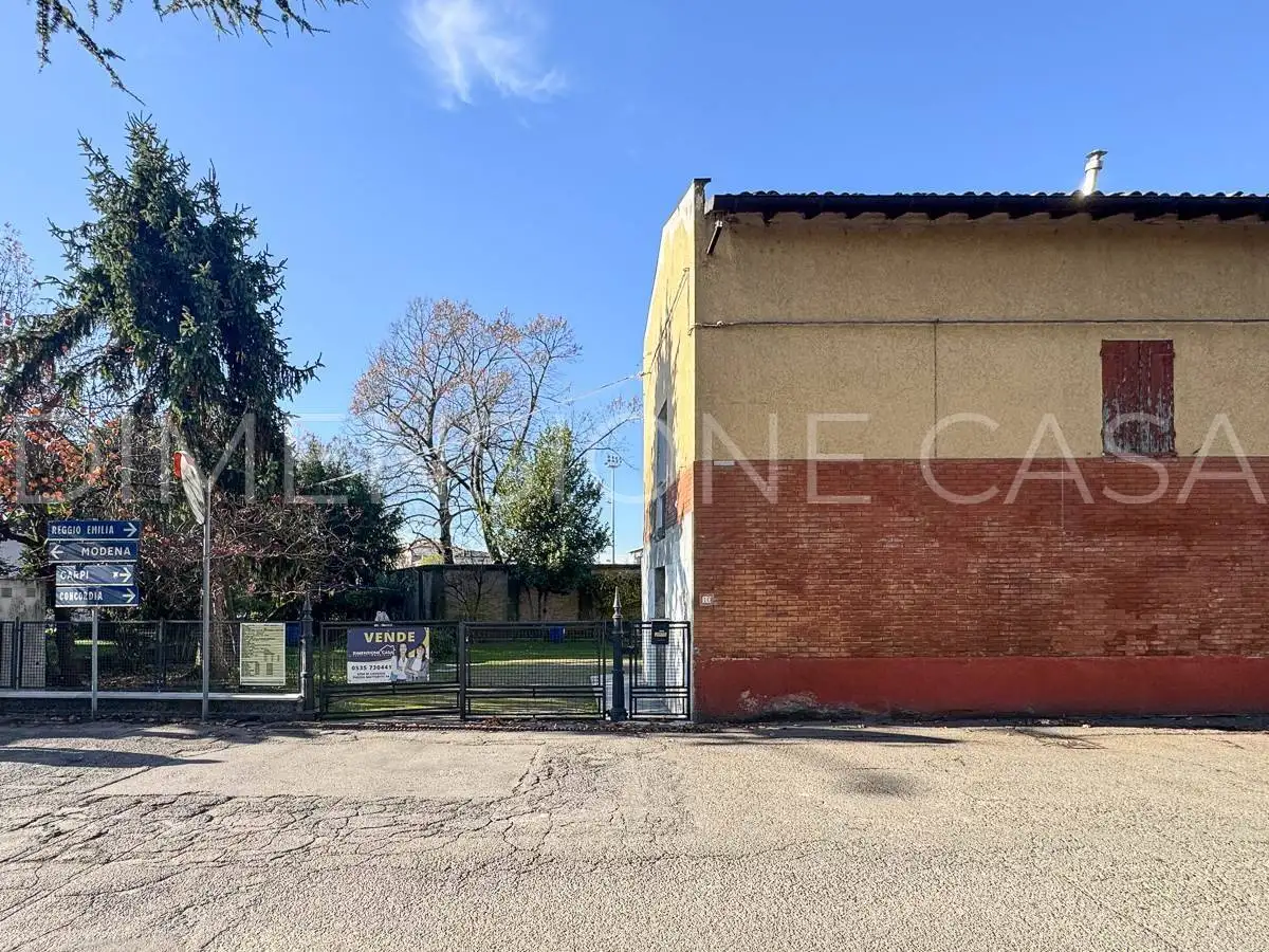 Terratetto unifamiliare 100 m², da ristrutturare, Centro, Cavezzo - foto 4