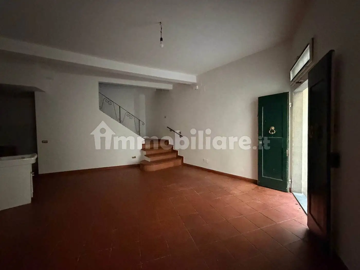 Quadrilocale buono stato, piano terra, Piazza della Sala, Pistoia - foto 2