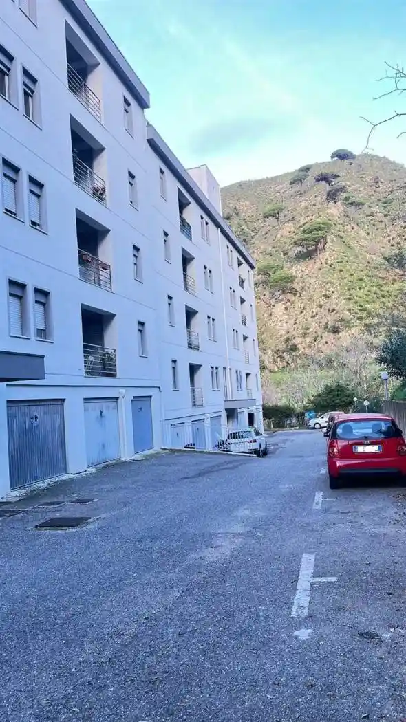 Appartamento via Umberto Terracini 39, Annunziata Alta, Messina - foto 2
