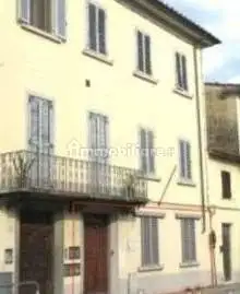 Casa indipendente in asta a Pistoia