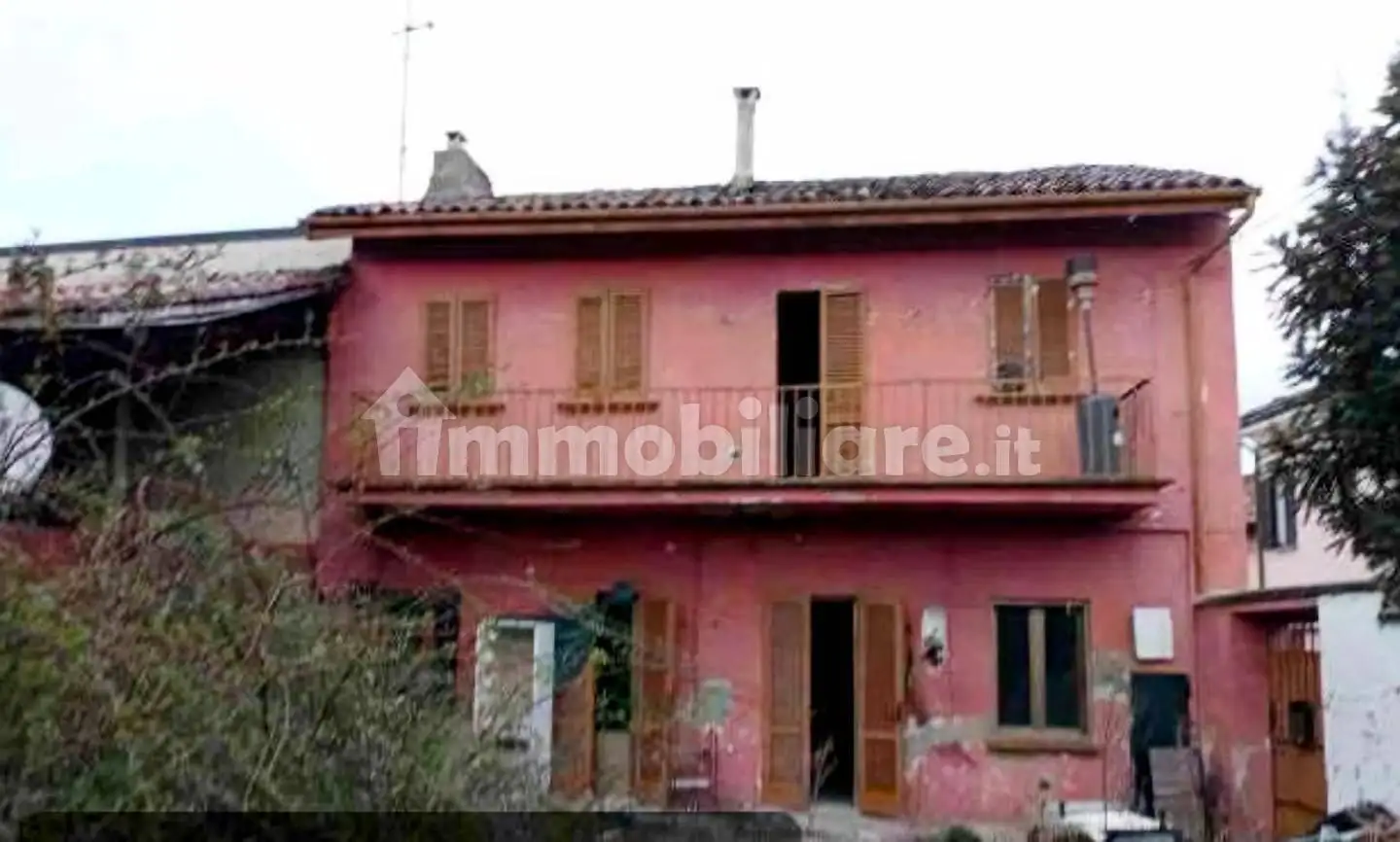 Appartamento in asta a Zeme