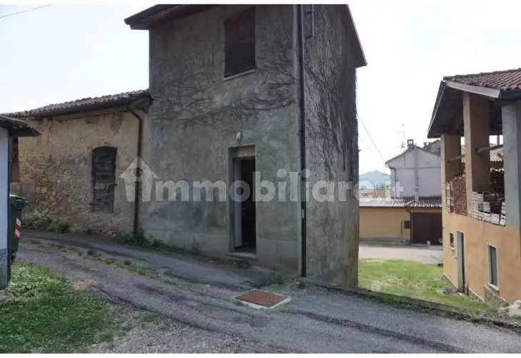 Appartamento in asta a Rocca Susella