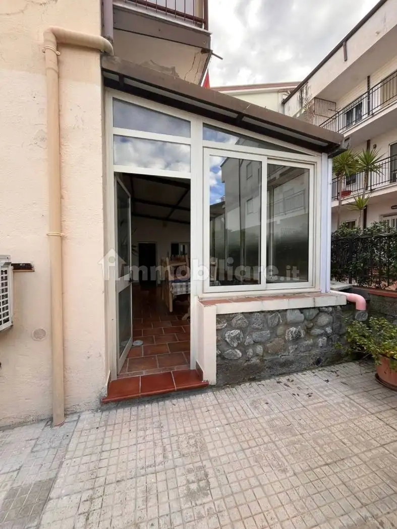 Quadrilocale via Tevere 7, Centro, Amantea - foto 2