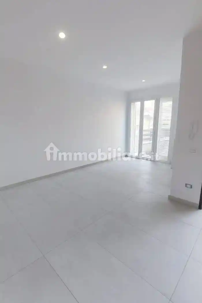 Terratetto unifamiliare traversa di via Sant'Isidoro, Semicentro, Cascina - foto 3