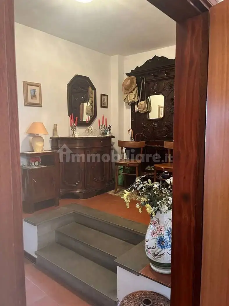 Trilocale viale della Repubblica 7D, Centro, Borgo San Lorenzo - foto 2