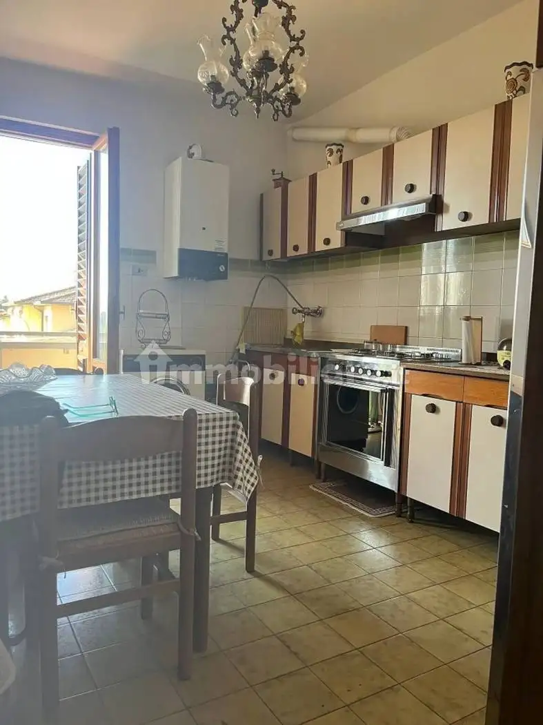 Trilocale viale della Repubblica 7D, Centro, Borgo San Lorenzo - foto 4