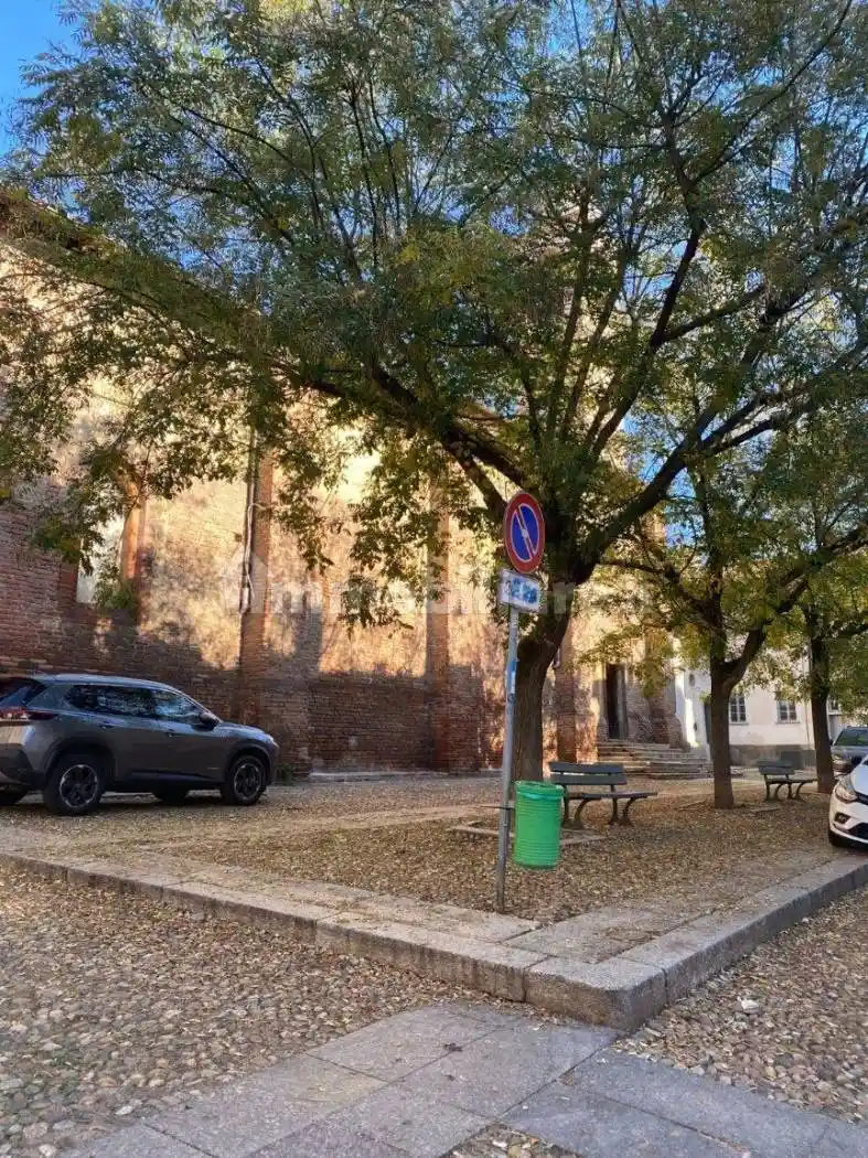 Quadrilocale buono stato, primo piano, Centro Storico, Pavia - foto 4