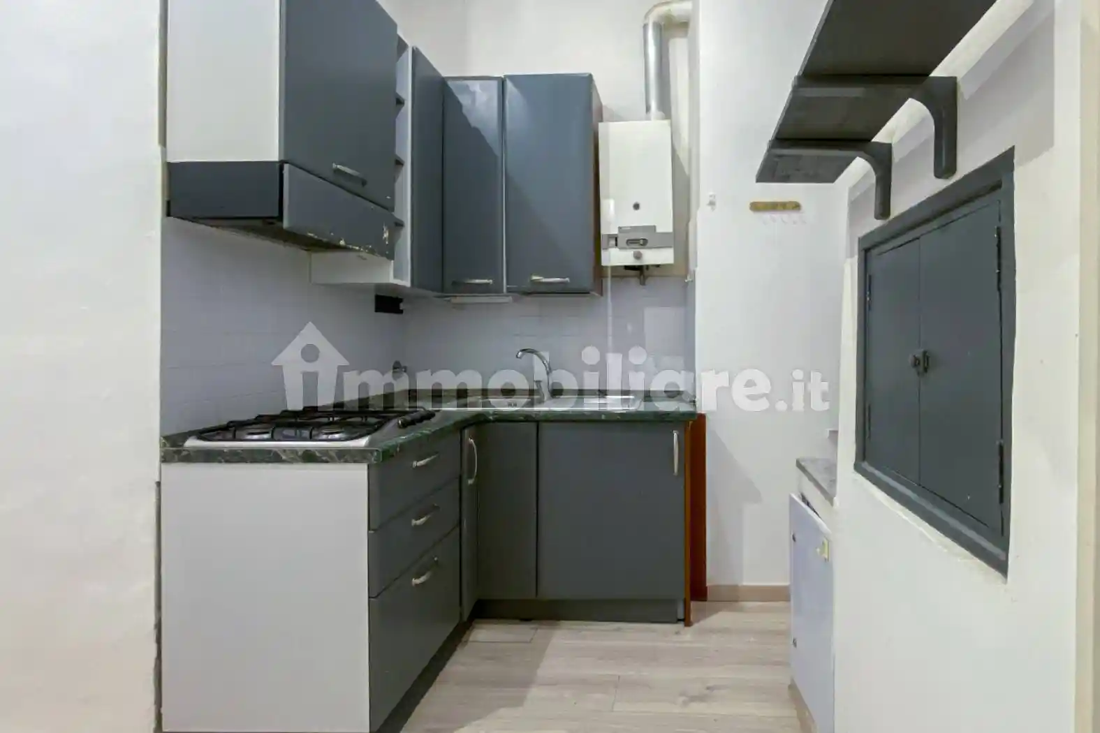 Bilocale salita di San Bernardino 4, Carmine, Genova - foto 4