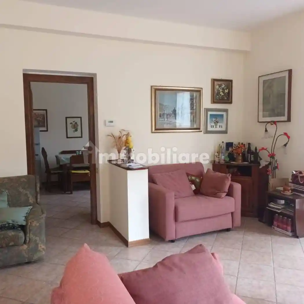 Trilocale viale della Libertà 251/A, Centro, Chianciano Terme - foto 3