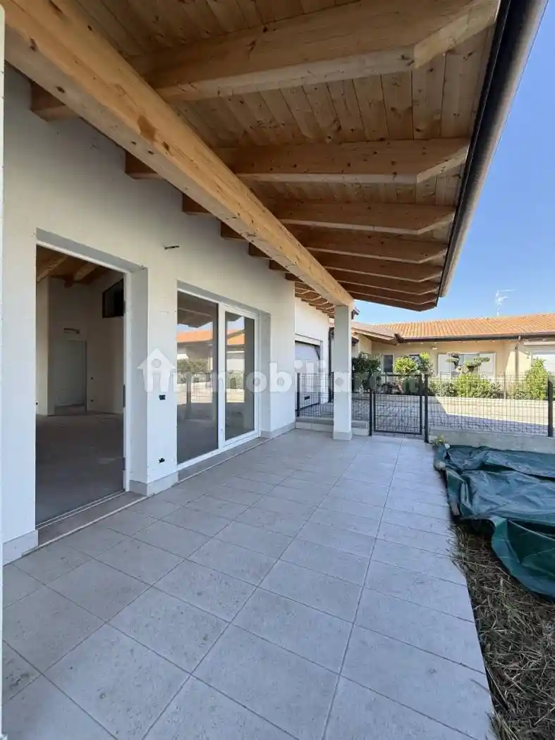 Villa unifamiliare via Scuderlando, Beccacivetta Azzano, Castel d'Azzano - foto 5