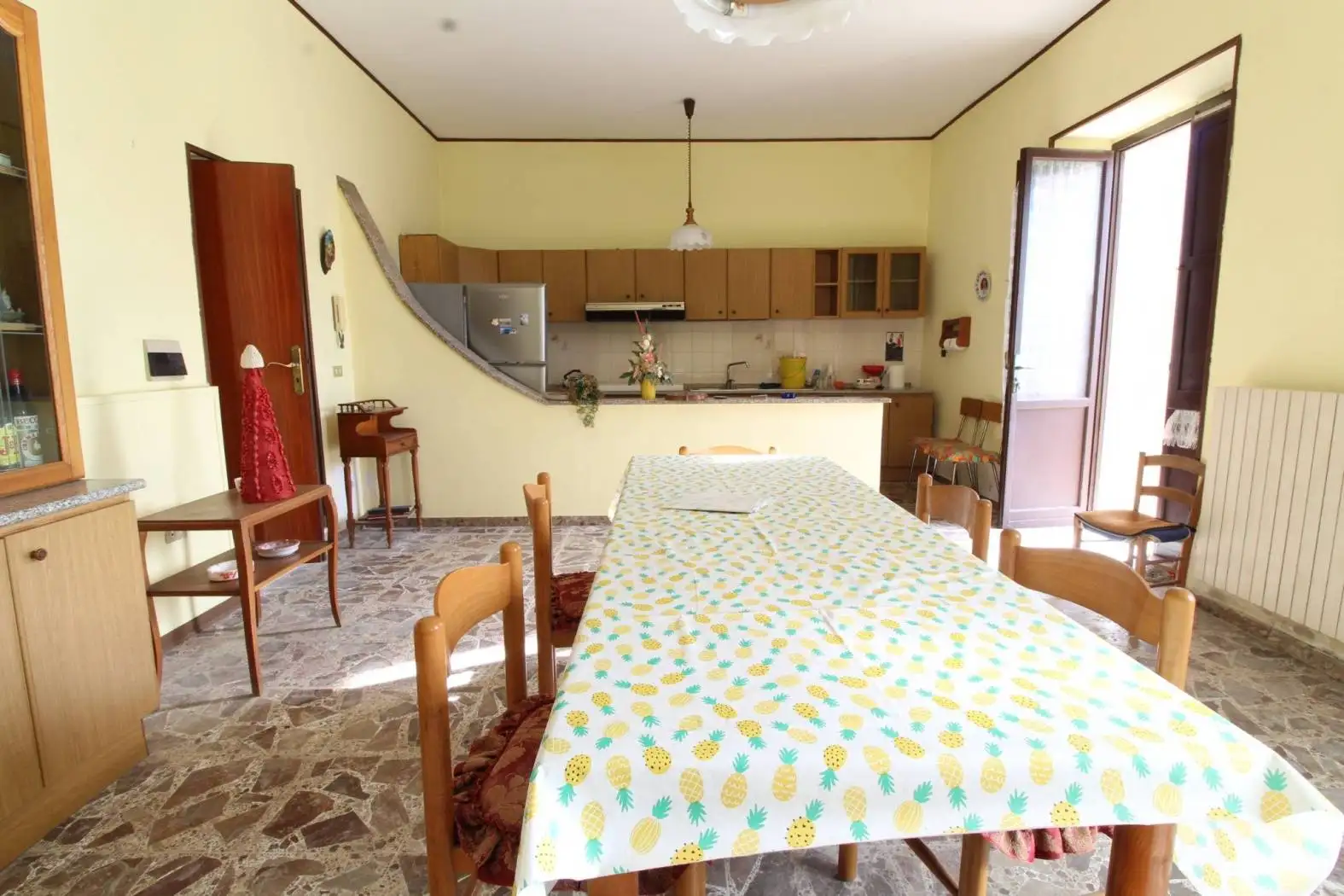 Terratetto unifamiliare 293 m², Castel Morrone - foto 4