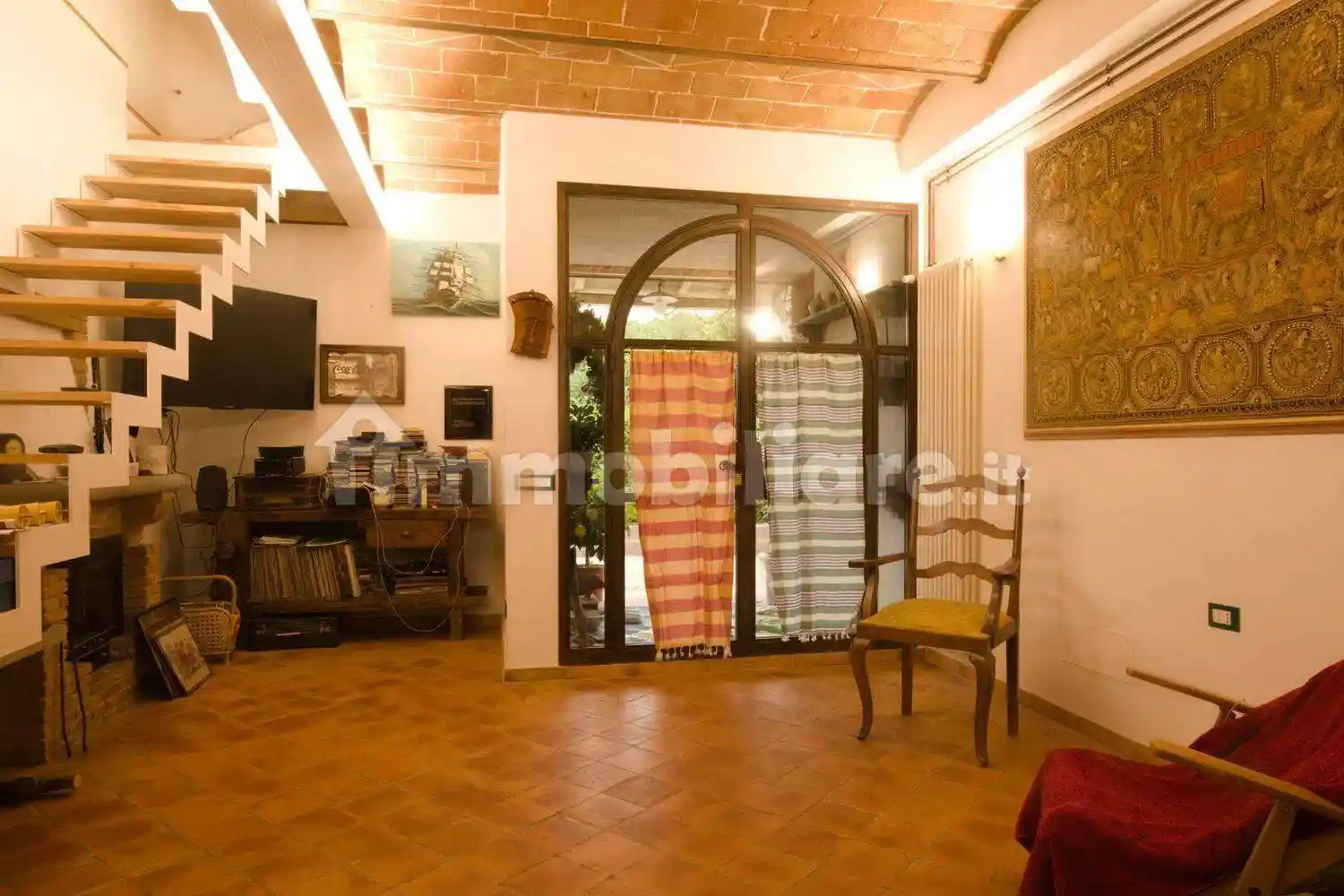 Rustico - Casale in vendita a Castelfiorentino