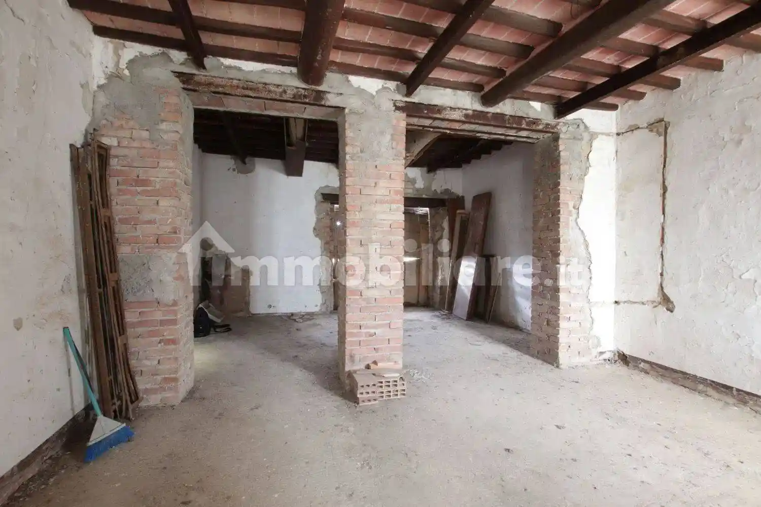 Rustico - Casale in vendita a Montaione