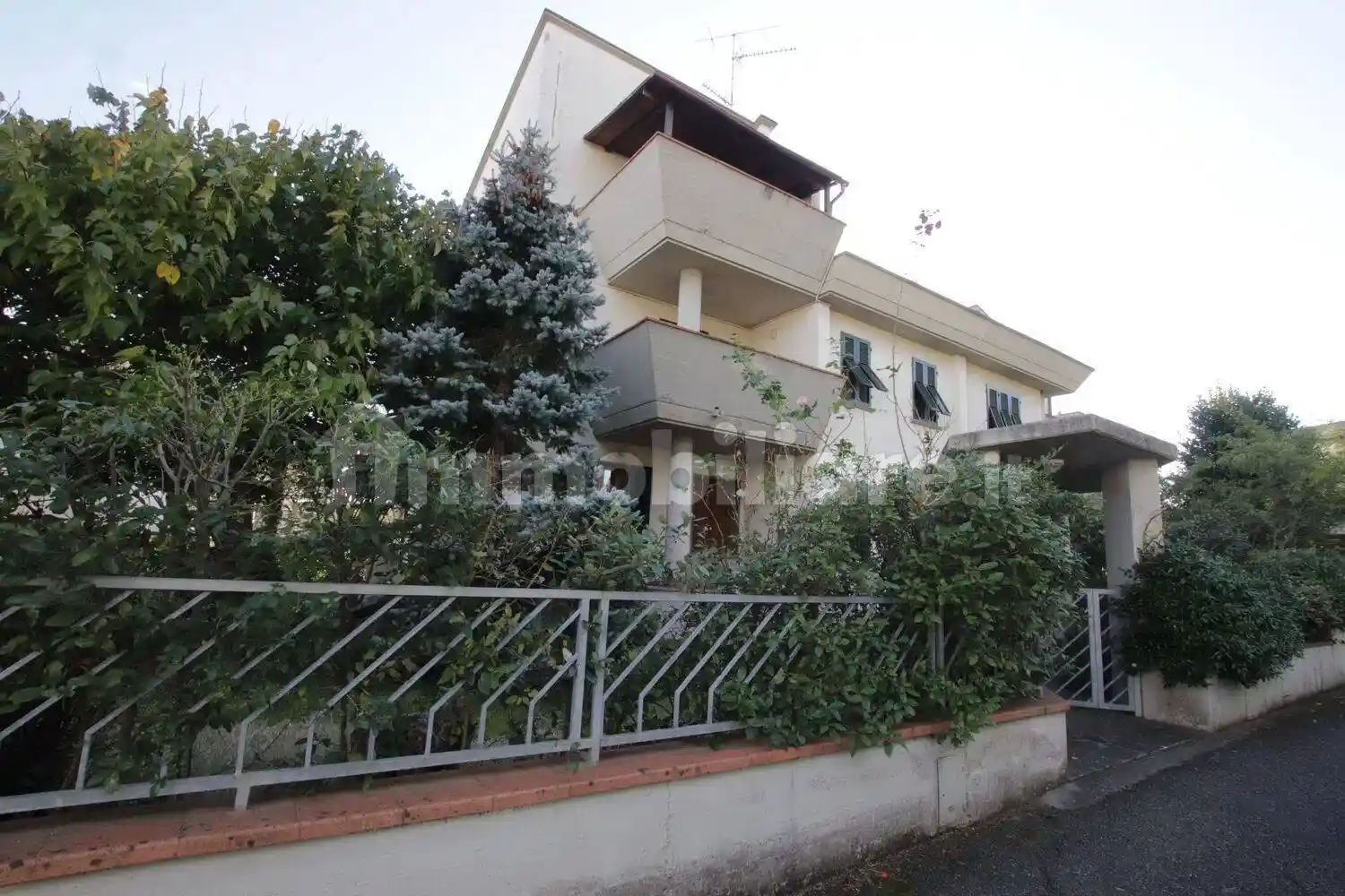 Villa in vendita a Gambassi Terme
