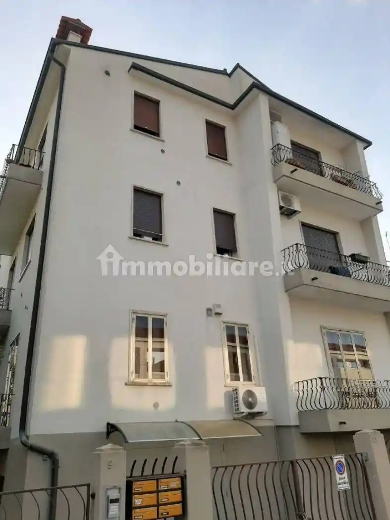 Appartamento via Giacomo Puccini 9, San Lazzaro, Vicenza - foto 3