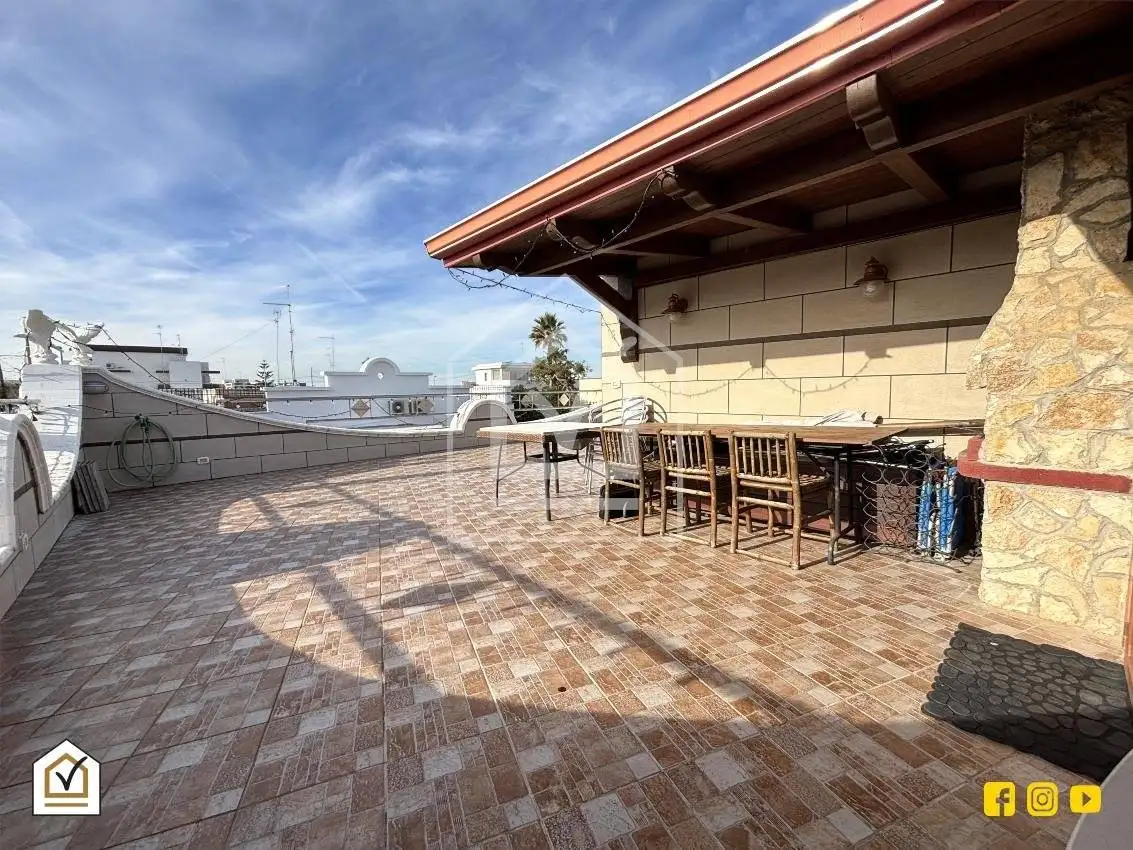 Casa indipendente in vendita a Bari