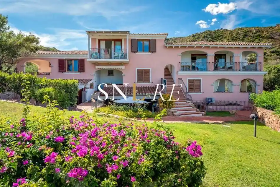 Villa in vendita a Olbia