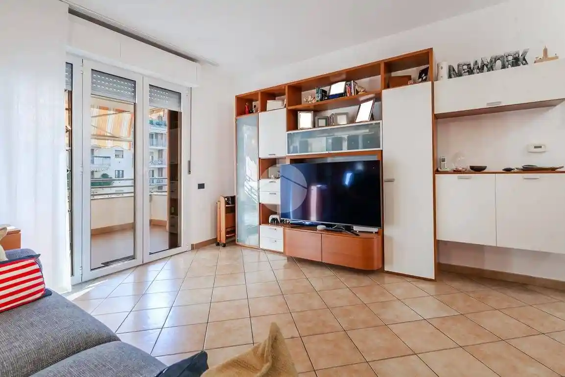 Trilocale via Francesco Gonin 34, Giambellino, Milano - foto 5