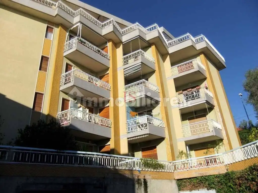 Appartamento in vendita a Sanremo