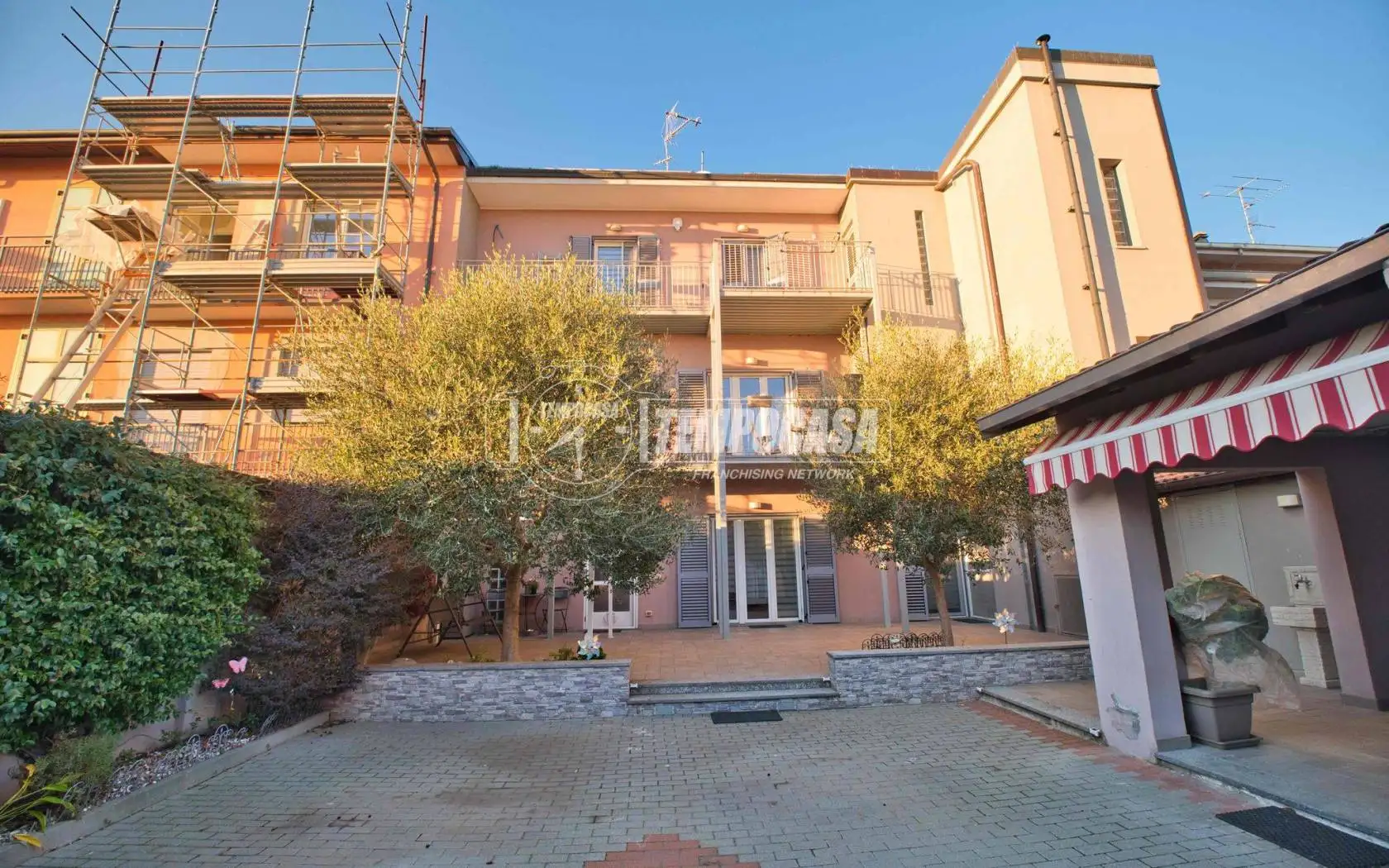 Casa indipendente in vendita a Romentino