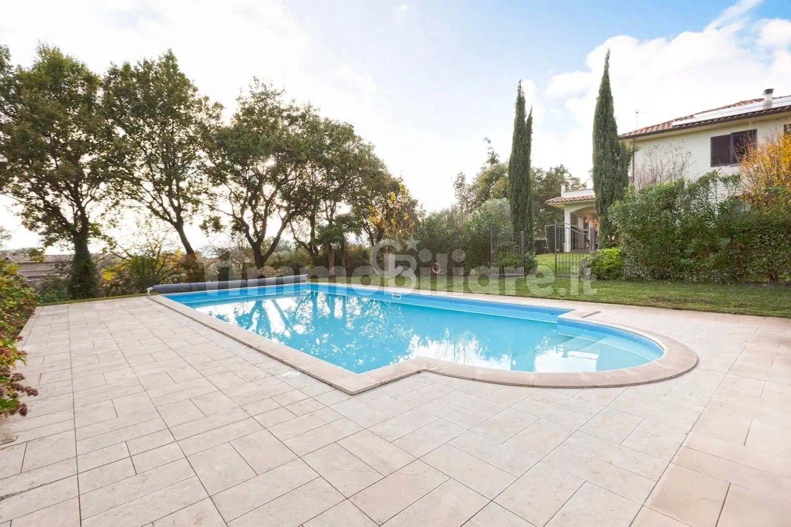 Villa in vendita a San Lorenzo Nuovo