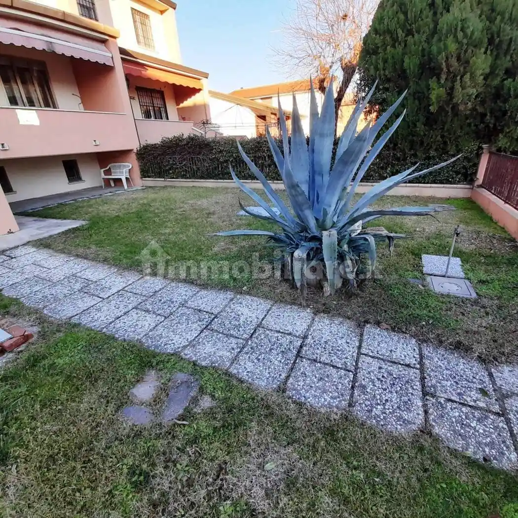 Villa a schiera piazzetta Luigi Pirandello, Centro, Copparo - foto 2