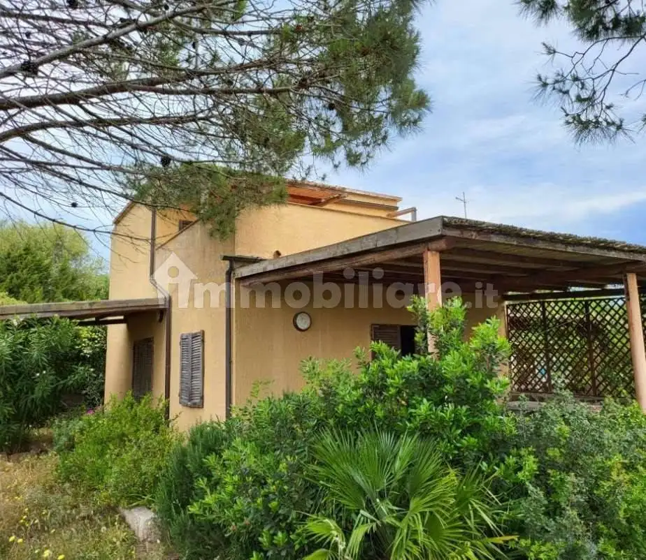 Villetta a schiera in asta a La Maddalena