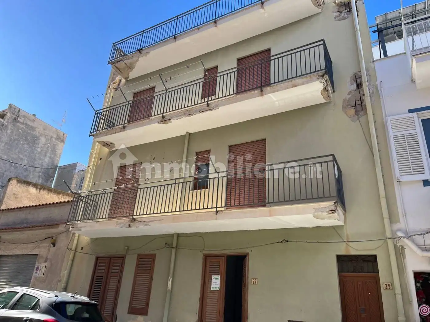 Palazzo - Edificio in vendita a Balestrate