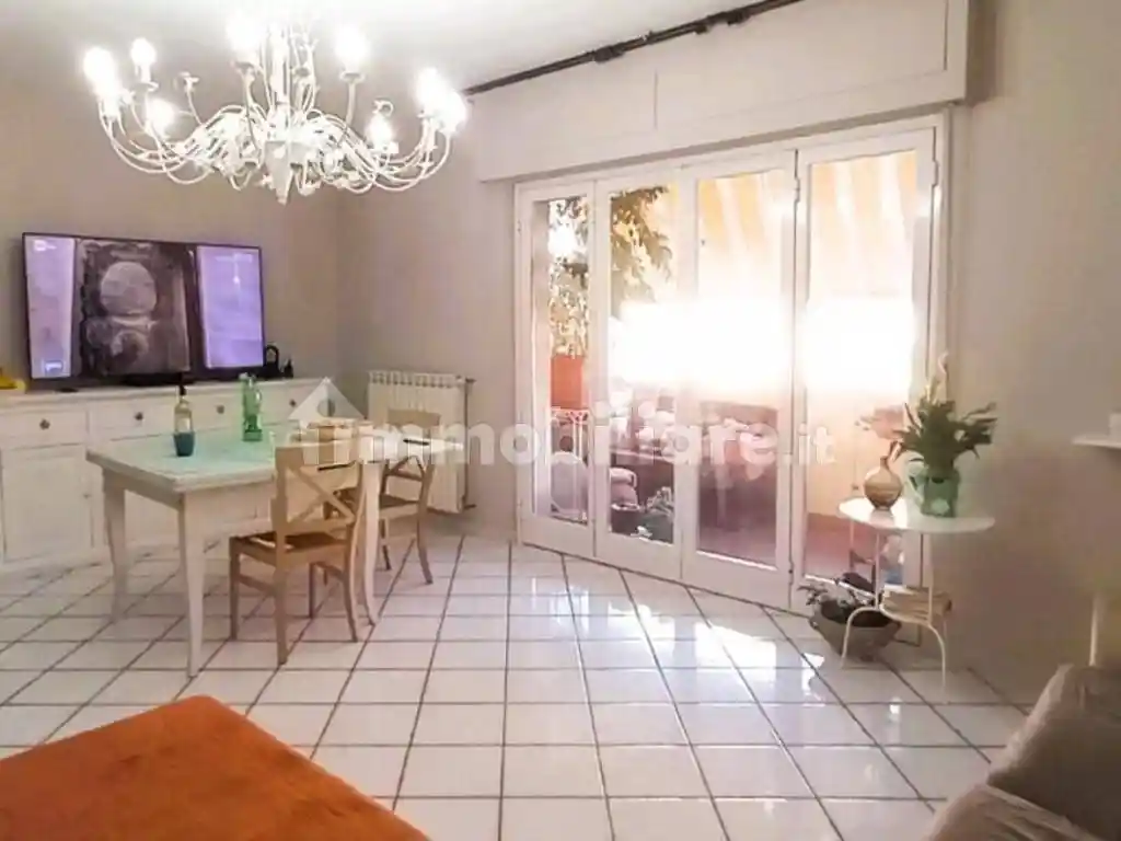 Appartamento in vendita a Carrara