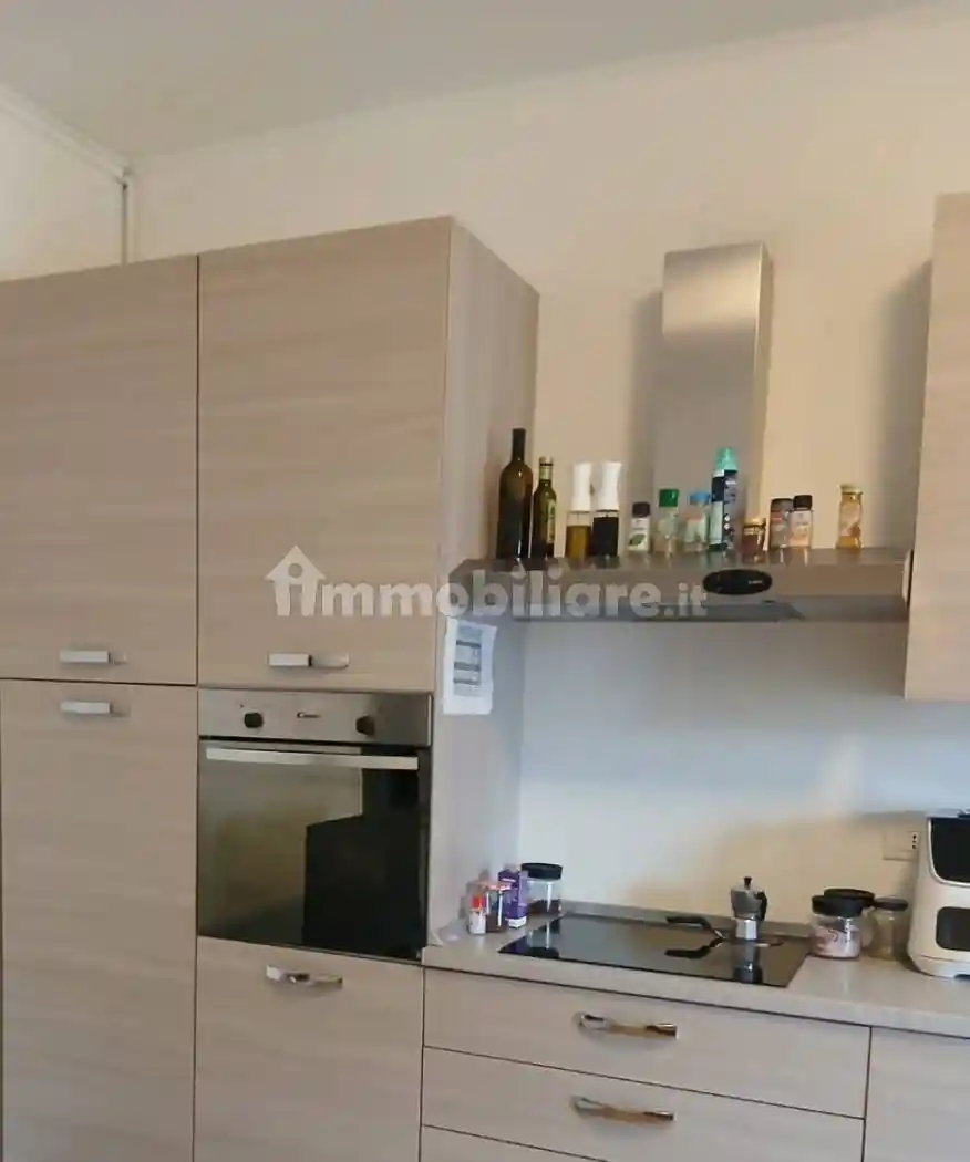 Trilocale via Antonio Panizzi, Lorenteggio, Milano - foto 2