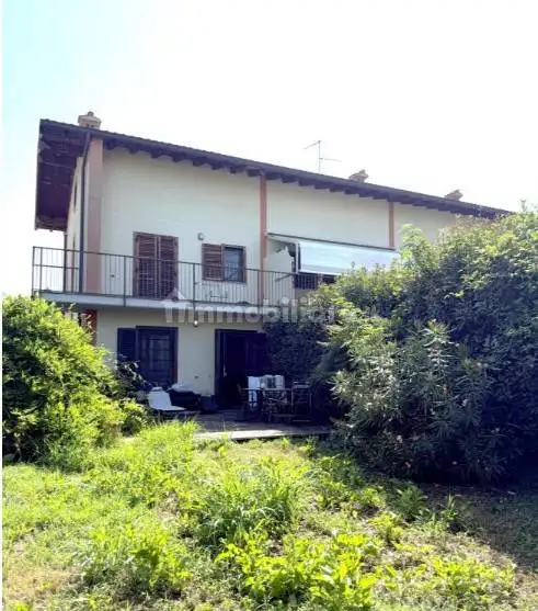 Villetta a schiera in asta a Cusago