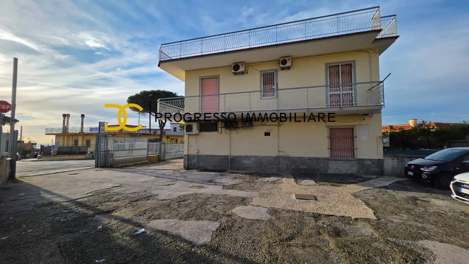 Trilocale via Sacerdote Benedetto Cozzolino 112, Centro, Ercolano - foto 4