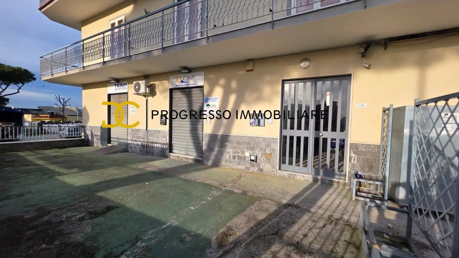 Trilocale via Sacerdote Benedetto Cozzolino 112, Centro, Ercolano - foto 5