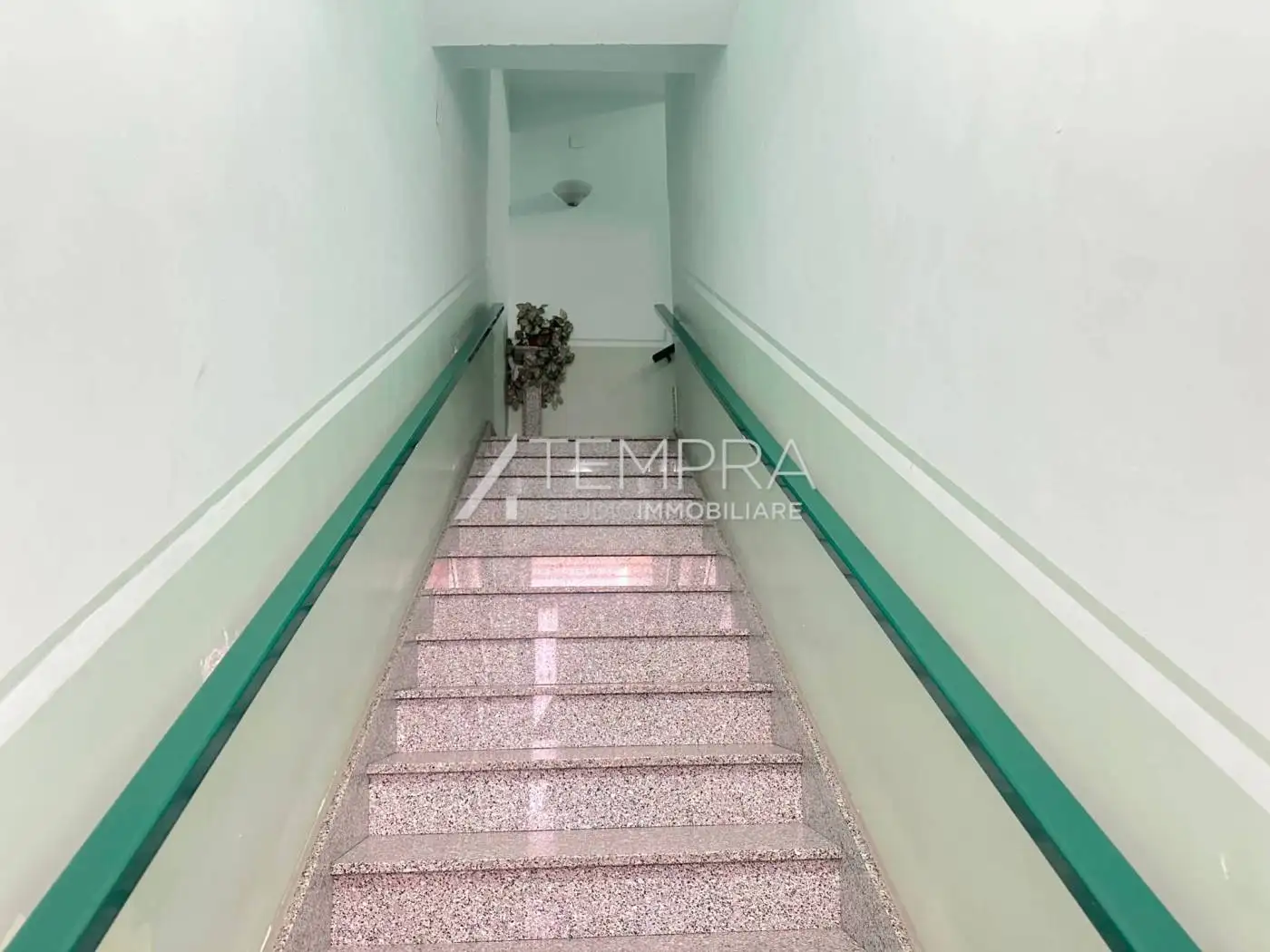 Appartamento buono stato, primo piano, Adrano - foto 2