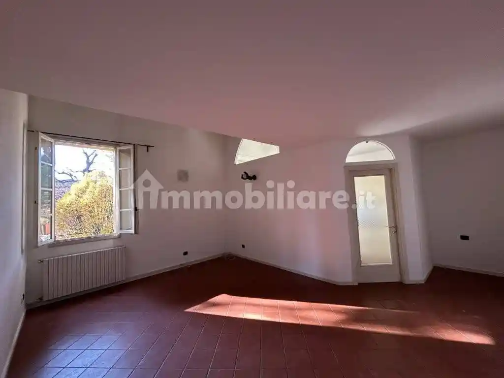 Quadrilocale via Camillo Benso di Cavour, Centro Storico, Imola - foto 4