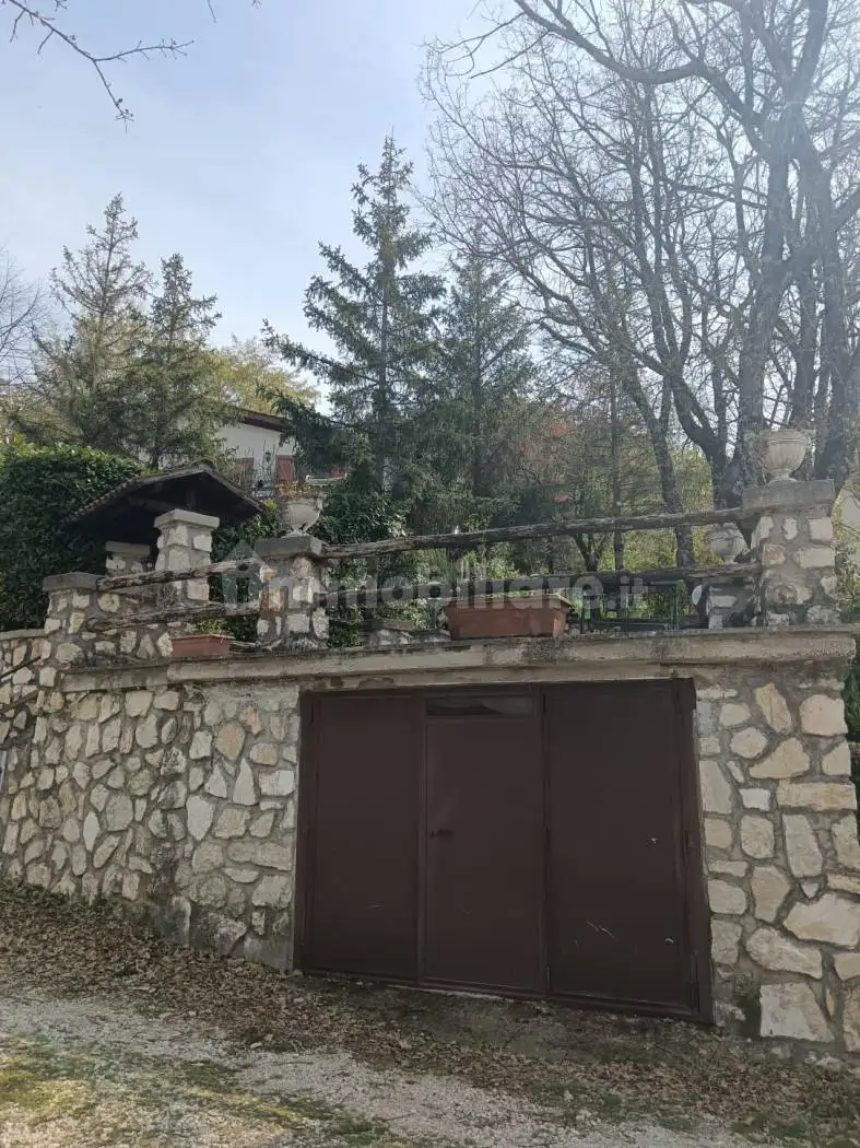 Villa in vendita a Serrone