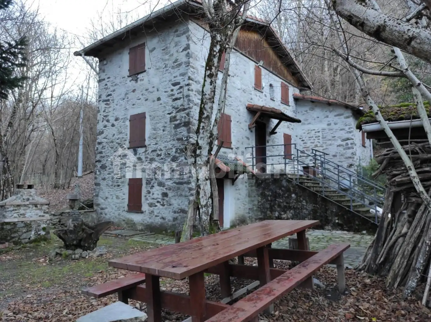 Rustico - Casale in vendita a Neirone