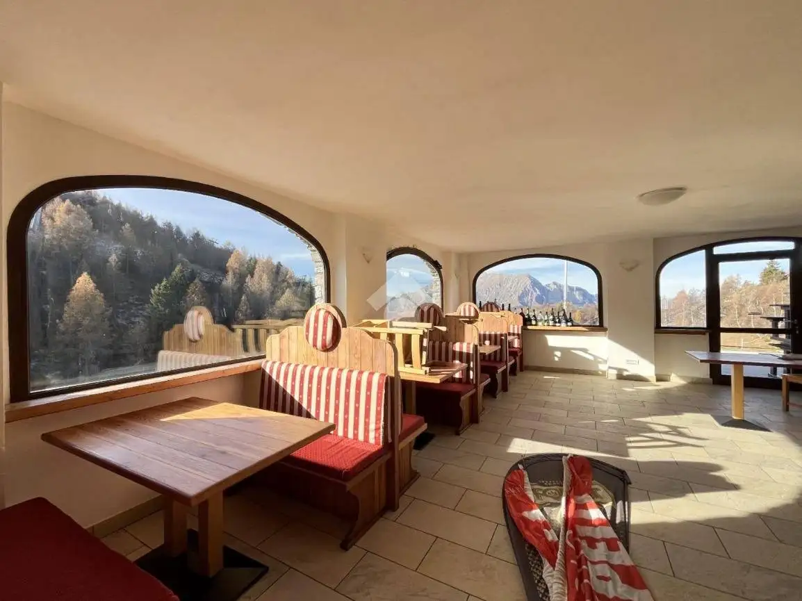 Palazzo - Edificio in Vendita - foto 2