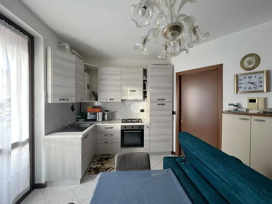 Trilocale via Santa Maria 32, Carugate - foto 2