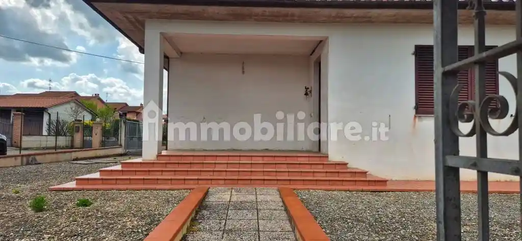 Terratetto unifamiliare via Pozzuolo, Pozzuolo, Castiglione del Lago - foto 2